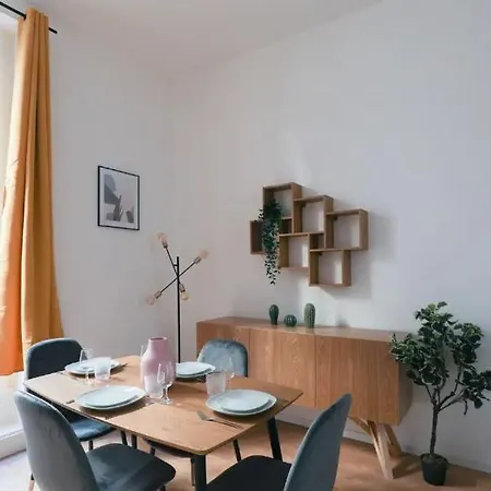 Charmant Proche Opera Garnier - 4p Apartment